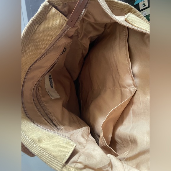 Canvas tote bag. Size large. Used. Condition 10/10 - Picture 3 of 4